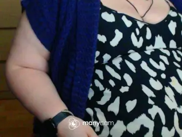 Mayalove4u  live sex cam