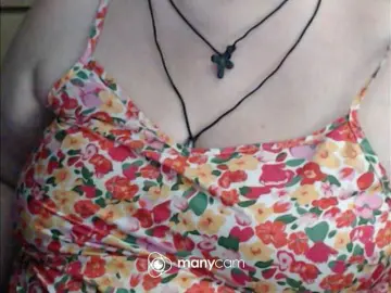Mayalove4u  live sex cam