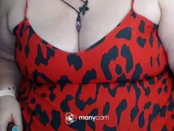 Mayalove4u  live sex cam