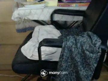 Mayalove4u  live sex cam