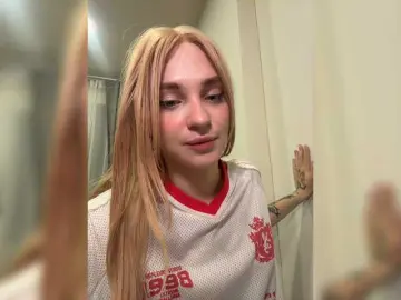 AstridMoss  live sex cam