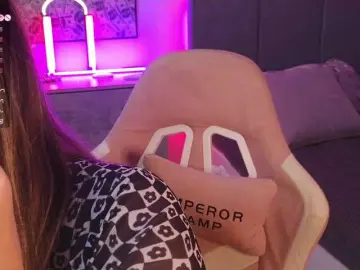 BloomBambi  live sex cam