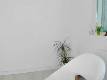 DiamondKay  live sex cam