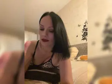 DominatriS  live sex cam