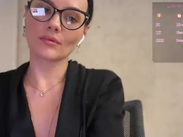 DominatriS  live sex cam