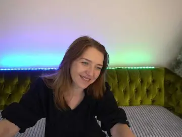 GoldenLacee  live sex cam