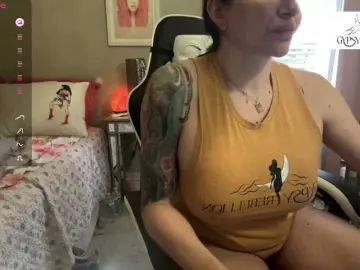 GypsyRebellion  live sex cam