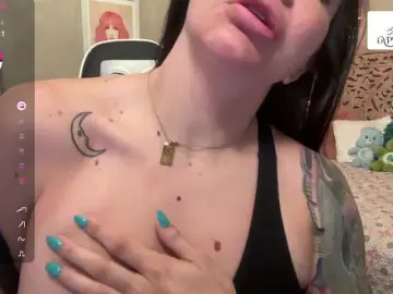 GypsyRebellion  live sex cam