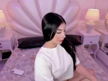 LevahMia1  live sex cam