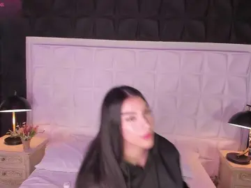 LevahMia1  live sex cam