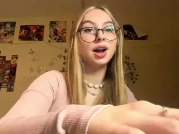 LucreciaSoricelli  live sex cam