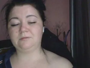 Medjik-lool  live sex cam