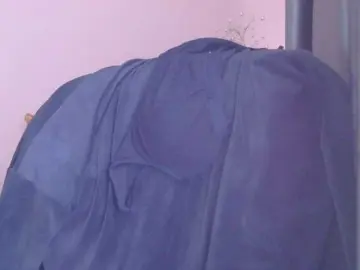 Medjik-lool  live sex cam