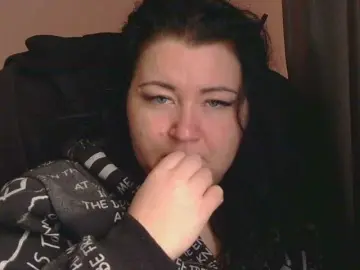 Medjik-lool  live sex cam