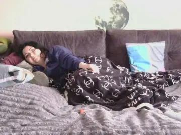 Medjik-lool  live sex cam