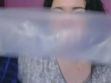 Medjik-lool  live sex cam