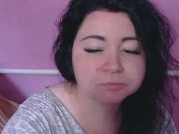 Medjik-lool  live sex cam