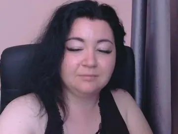 Medjik-lool  live sex cam