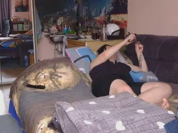Medjik-lool  live sex cam