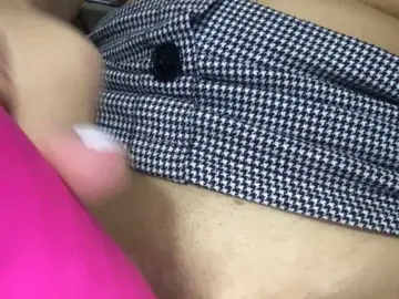 ZuriFoxxx  live sex cam