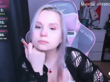 Hellfire-club  live sex cam