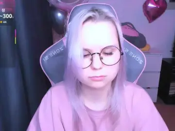 Hellfire-club  live sex cam