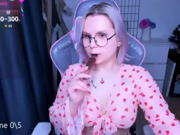 Hellfire-club  live sex cam