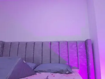Tinkerbell-  live sex cam