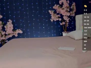 Mirror-Girl  live sex cam