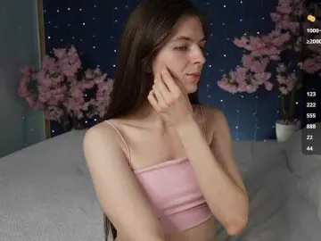 Mirror-Girl  live sex cam