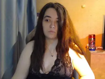Snezhannaa  live sex cam
