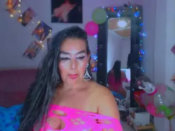 Vanesaalatina  live sex cam