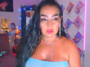 Vanesaalatina  live sex cam
