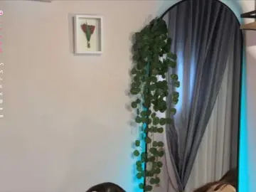 AmelieCrosby  live sex cam