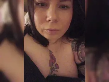 Kittylitr1  live sex cam