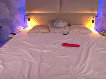 MirandaHobbs  live sex cam