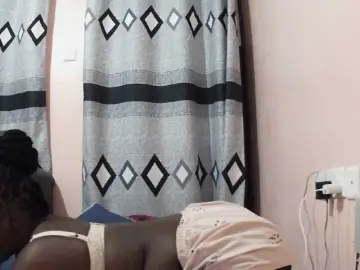 Sexxy-red  live sex cam