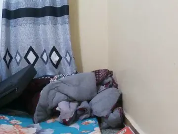 Sexxy-red  live sex cam
