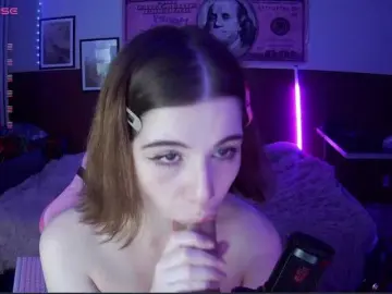 ShanelManro  live sex cam