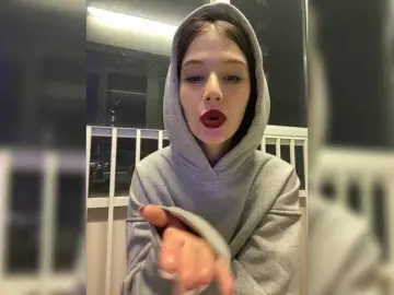 ShanelManro  live sex cam