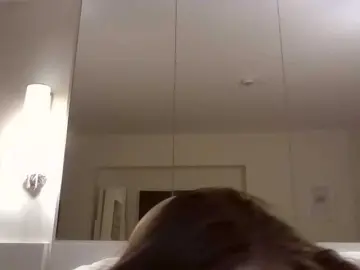 VenusAndMars  live sex cam