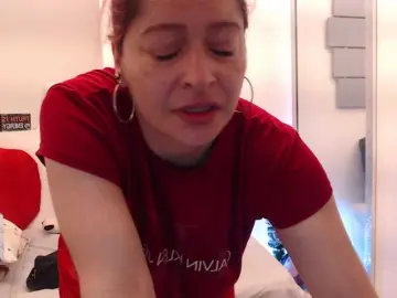 Evatwiss  live sex cam