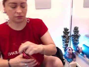 Evatwiss  live sex cam