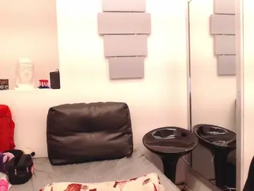 Evatwiss  live sex cam
