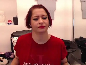 Evatwiss  live sex cam