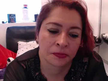 Evatwiss  live sex cam
