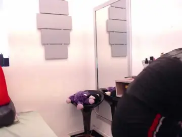 Evatwiss  live sex cam