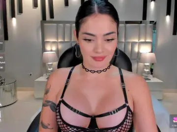 GiaFerrara  live sex cam