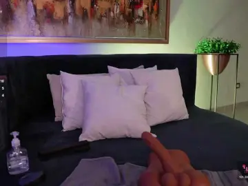 GiaFerrara  live sex cam