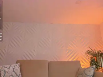 GiaFerrara  live sex cam